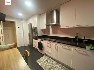 Piso en alquiler en Plaza España - Villa Pilar - Reyes Católicos - Vadillos en Burgos