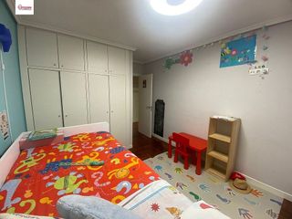 Piso en alquiler en Plaza España - Villa Pilar - Reyes Católicos - Vadillos en Burgos