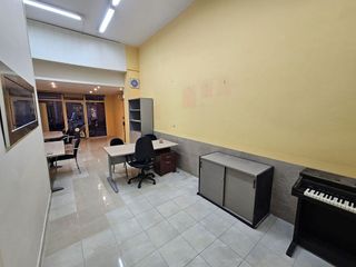 Local comercial en venta en Collblanc en Hospitalet de Llobregat, L´