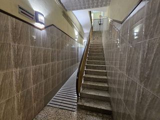 Local comercial en venta en Collblanc en Hospitalet de Llobregat, L´