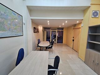 Local comercial en venta en Collblanc en Hospitalet de Llobregat, L´