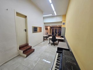 Local comercial en venta en Collblanc en Hospitalet de Llobregat, L´