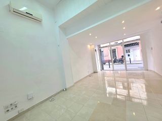 Local comercial en venta en Collblanc en Hospitalet de Llobregat, L´