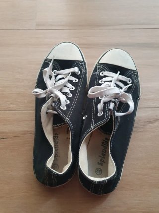 Scarpe tela nere punta bianca