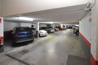 Garaje en alquiler en Ensanche en Pamplona