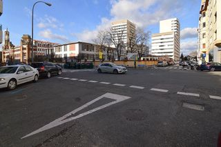 Garaje en alquiler en Ensanche en Pamplona