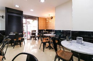 Local comercial en venta en Torrent Ballester en Viladecans