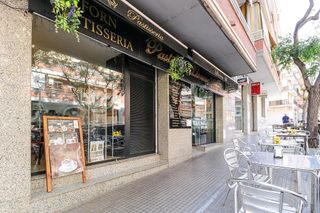 Local comercial en venta en Torrent Ballester en Viladecans