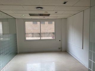 Oficina en alquiler en El Putxet i el Farró en Barcelona