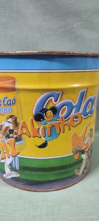 Lata gigante Cola Cao cubo papelera