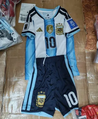 Camiseta y short fútbol Argentina #10