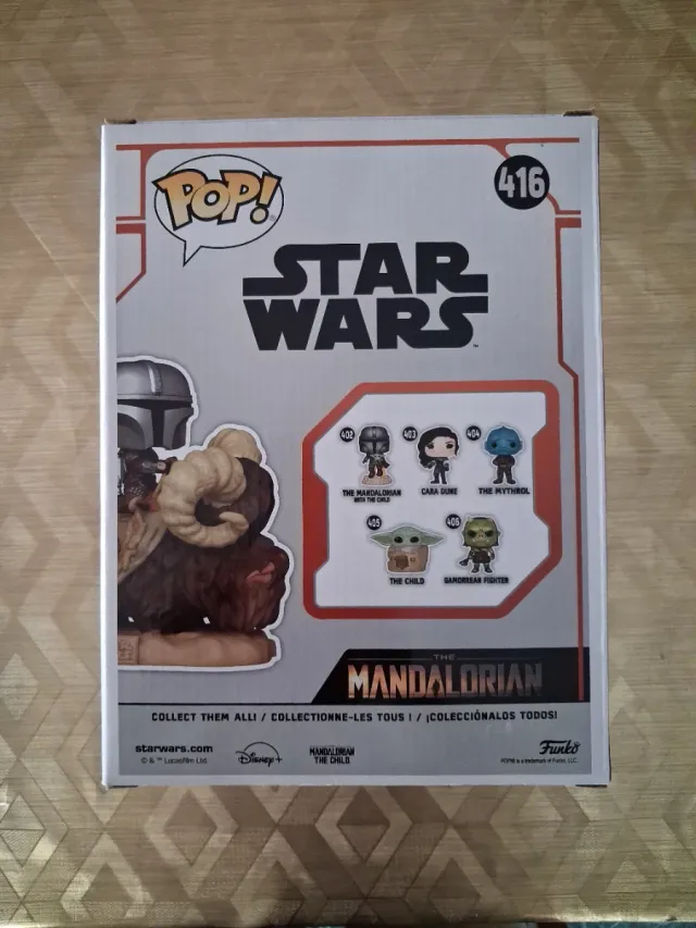 Funko Pop Mandalorian & Child on Bantha 416