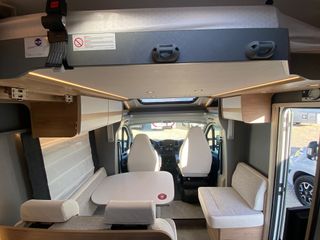 Alquiler Autocaravana Dethleffs T 7052 DBM