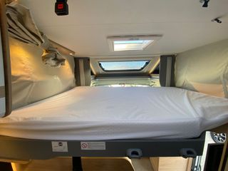 Alquiler Autocaravana Dethleffs T 7052 DBM