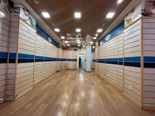 Local comercial en alquiler en Salesas - Labradores en Salamanca