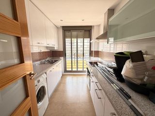 Piso en alquiler en Huerta de la Reina - Trassierra en Córdoba