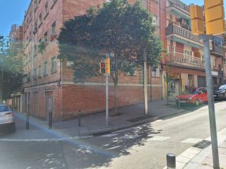 Local comercial en alquiler en La Prosperitat en Barcelona