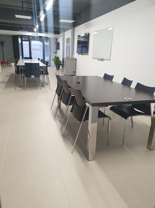 Local comercial en venta en Can Vidalet en Esplugues de Llobregat