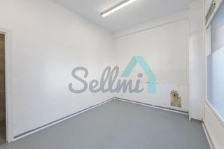 Local comercial en alquiler en Natahoyo en Gijón