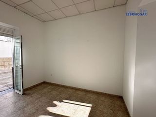 Local comercial en venta en Lebrija
