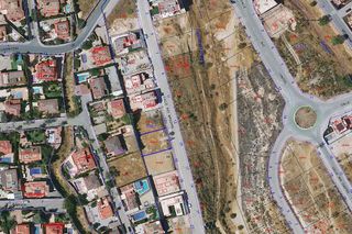 Terreno en venta en Zubia (La)