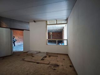 Local comercial en venta en Cabezón de la Sal