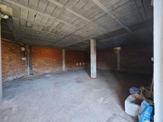 Local comercial en venta en Cabezón de la Sal