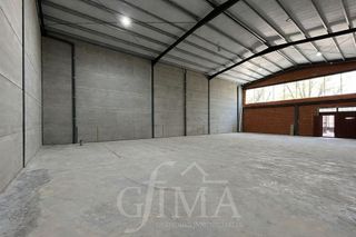 Local comercial en alquiler en Tomelloso