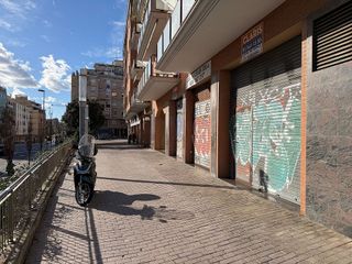 Local comercial en alquiler en El Guinardó en Barcelona