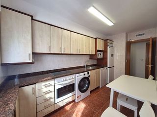 Piso en alquiler en Romareda en Zaragoza