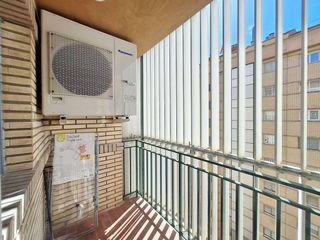 Piso en alquiler en Romareda en Zaragoza