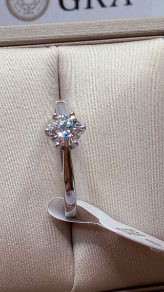 Anello solitario moissanite 0.5 ct