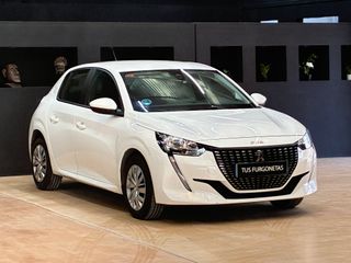Peugeot 208 2021