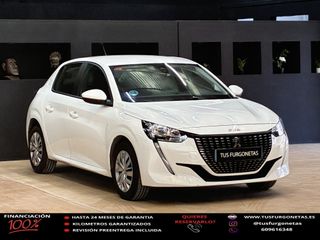 Peugeot 208 2021