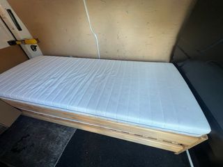 Cama doble 90cm con 2 colchones