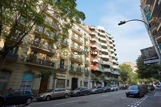 Local comercial en venta en La Dreta de l'Eixample en Barcelona