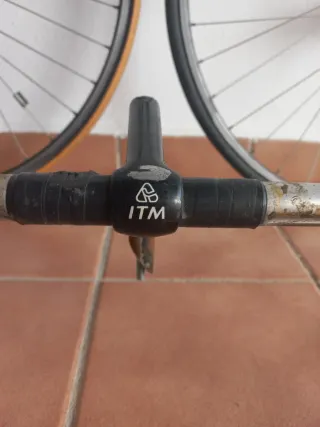 Ruedas y manillar bici clásica