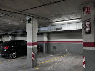 Garaje en venta en Peramàs en Mataró