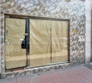 Local comercial en alquiler en La Villa - Bazuelo en Mieres