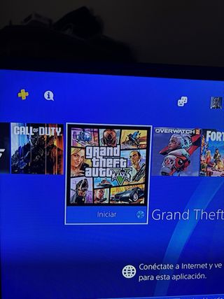 PS4 Slim 1.5TB + GTA V + Mando