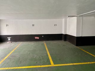 Garaje en venta en Barrio de Abando en Bilbao
