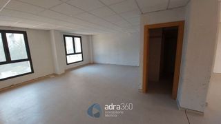 Oficina en venta en Cascajos - Piqueras en Logroño