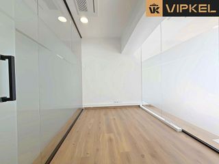 Local comercial en venta en Ensanche en Coruña (A)