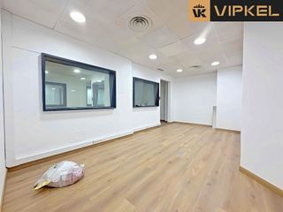 Local comercial en venta en Ensanche en Coruña (A)
