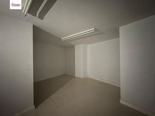 Local comercial en alquiler en Centro en Burgos