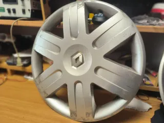 Tres tapacubos Renault Megane 15 pulgadas