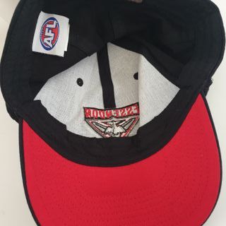 Boné Oficial Essendon Bombers AFL 2020