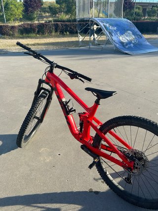 Bicicleta de Montaña Trek Roja