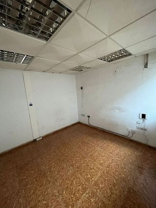 Nave industrial en alquiler en Plaza de la Luz en Ejido (El)