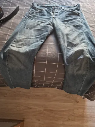 Levi's Vaqueros curvos